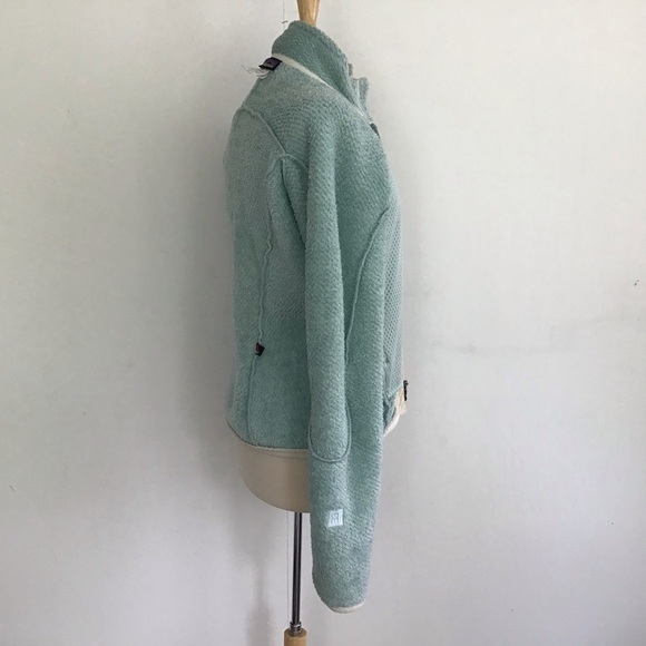 Patagonia R4 Regulator Full Zip 2 Pocket Polartec White Fleece Mint Lined M EUC - Picture 9 of 16